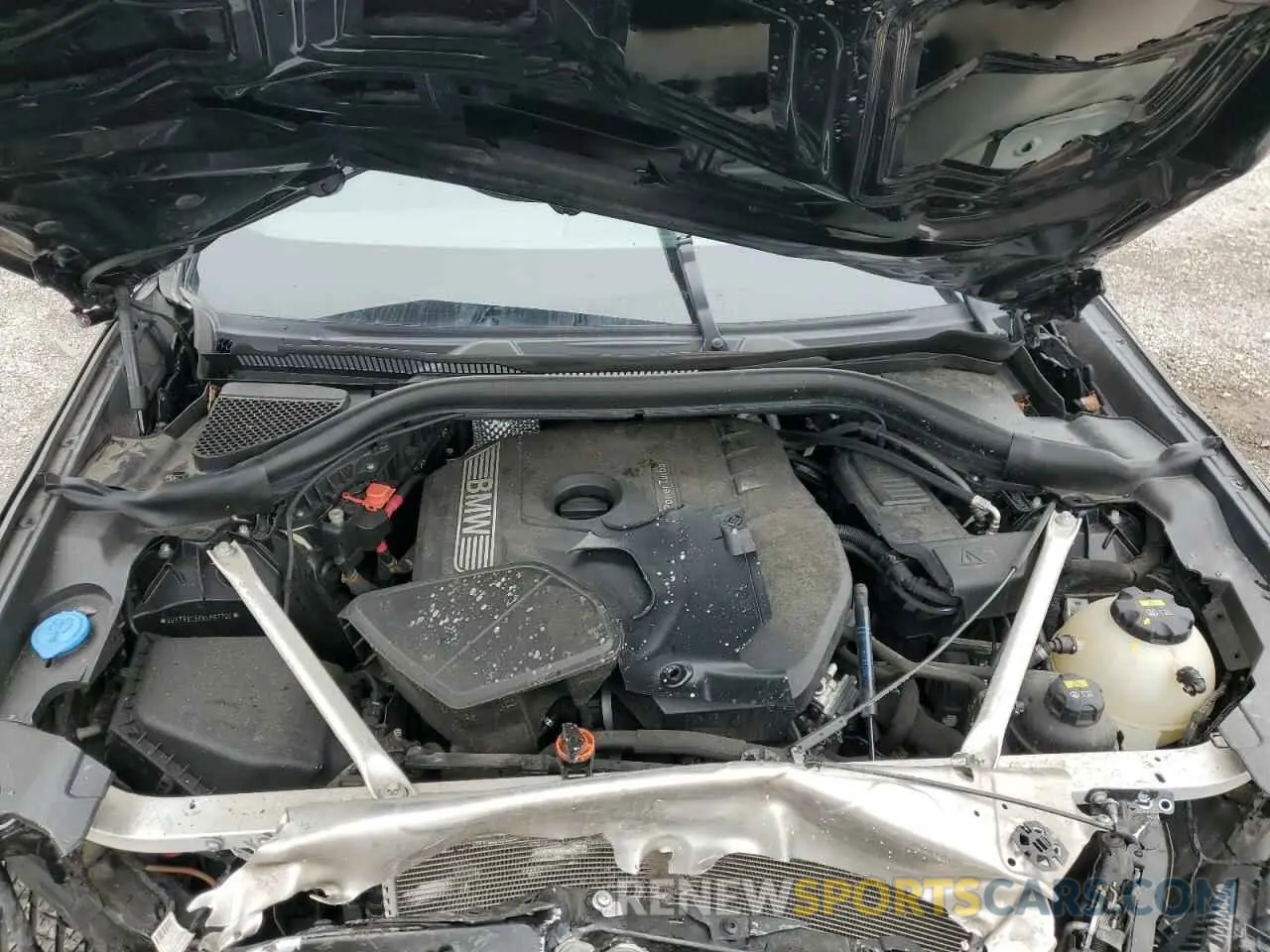 12 Photograph of a damaged car 5UXTR9C50KLP87790 BMW X3 2019