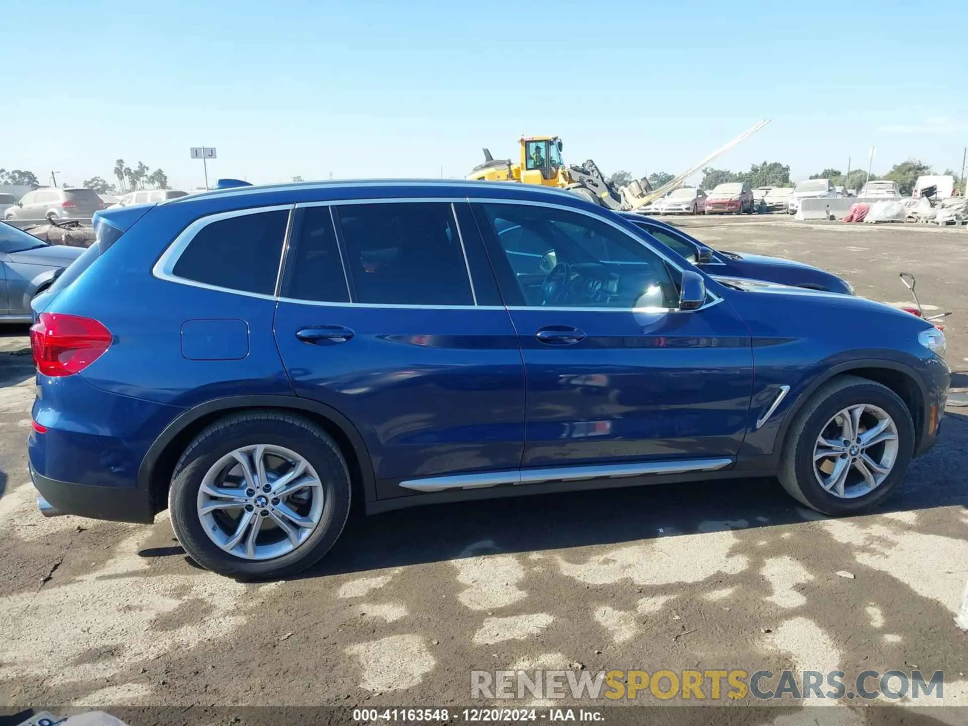 13 Photograph of a damaged car 5UXTR9C50KLR06034 BMW X3 2019
