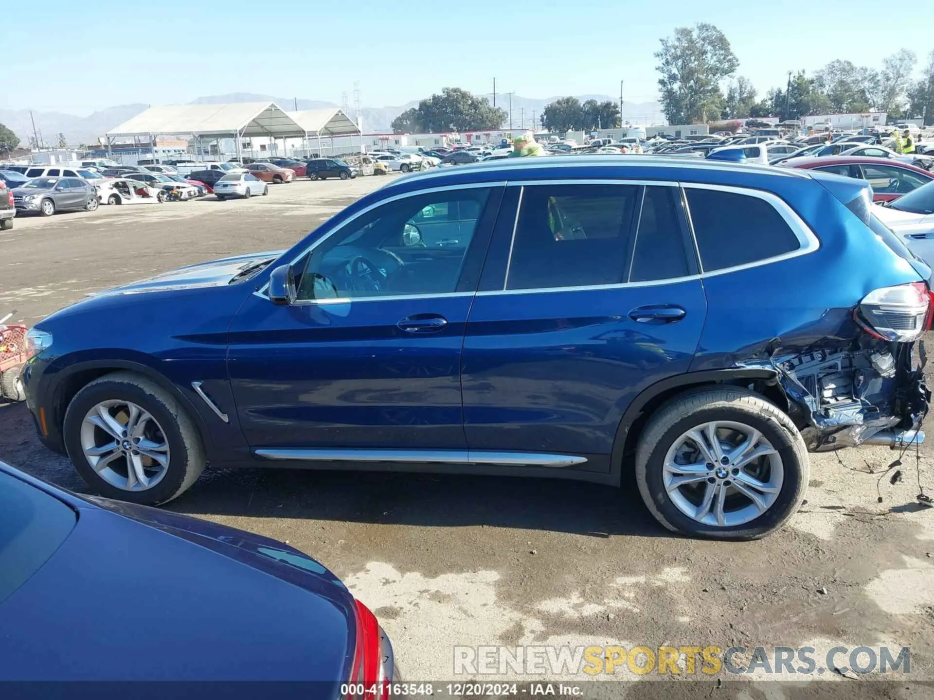 14 Photograph of a damaged car 5UXTR9C50KLR06034 BMW X3 2019
