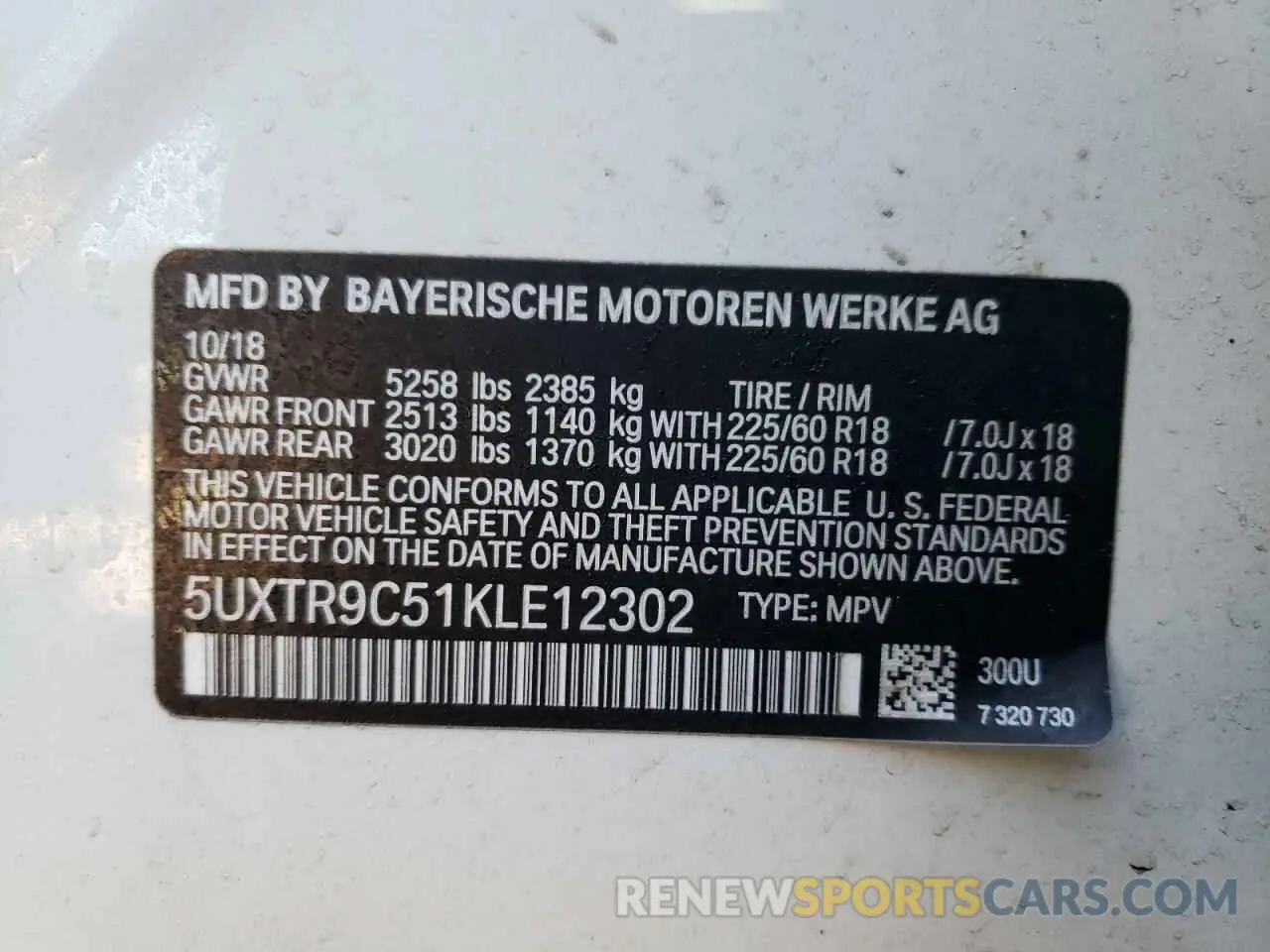 13 Photograph of a damaged car 5UXTR9C51KLE12302 BMW X3 2019