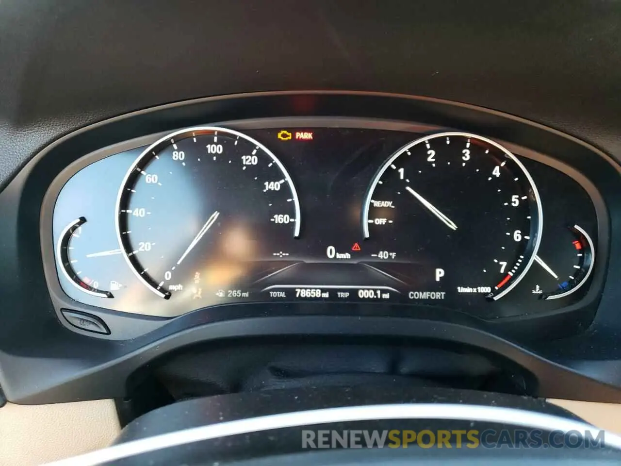 9 Photograph of a damaged car 5UXTR9C51KLE13286 BMW X3 2019