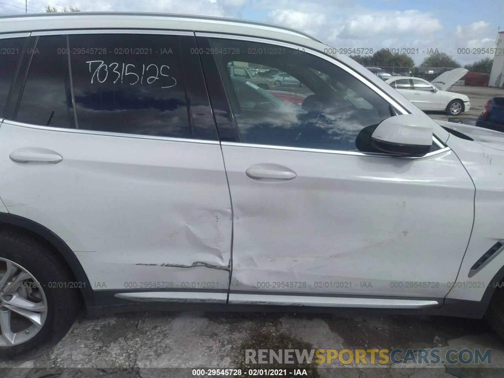 6 Photograph of a damaged car 5UXTR9C51KLE18360 BMW X3 2019