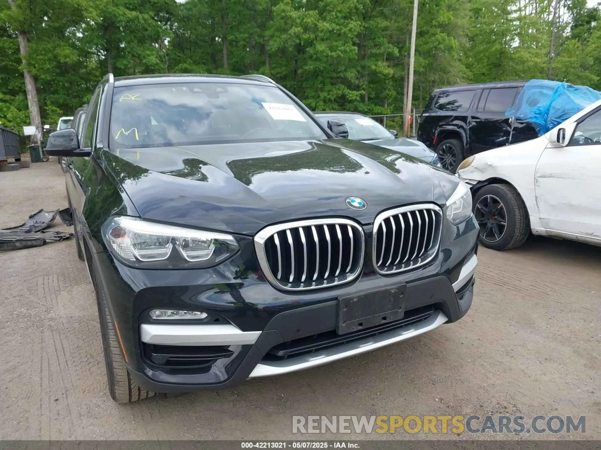 12 Photograph of a damaged car 5UXTR9C51KLE19086 BMW X3 2019