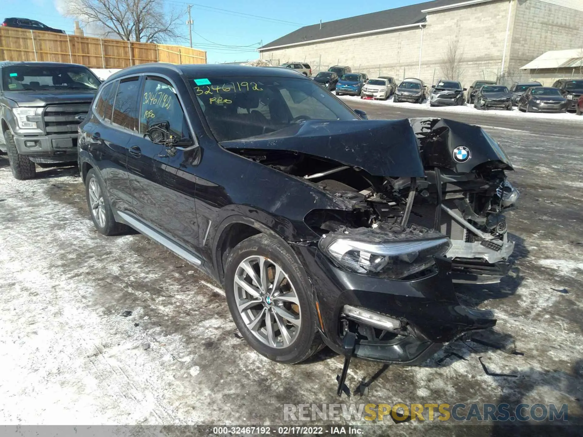 1 Фотография поврежденного автомобиля 5UXTR9C51KLE20299 BMW X3 2019