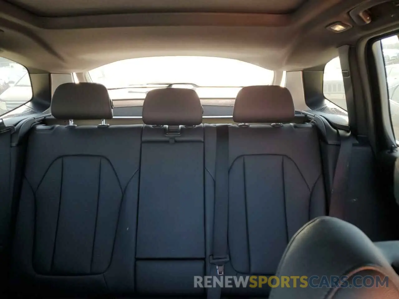 10 Фотография поврежденного автомобиля 5UXTR9C52KLD94165 BMW X3 2019
