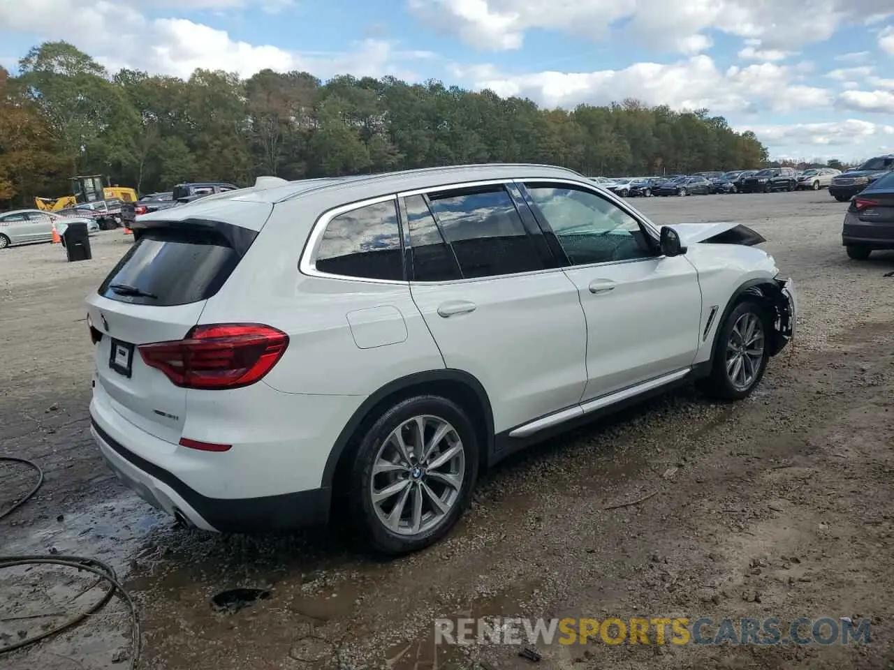 3 Photograph of a damaged car 5UXTR9C52KLE17606 BMW X3 2019