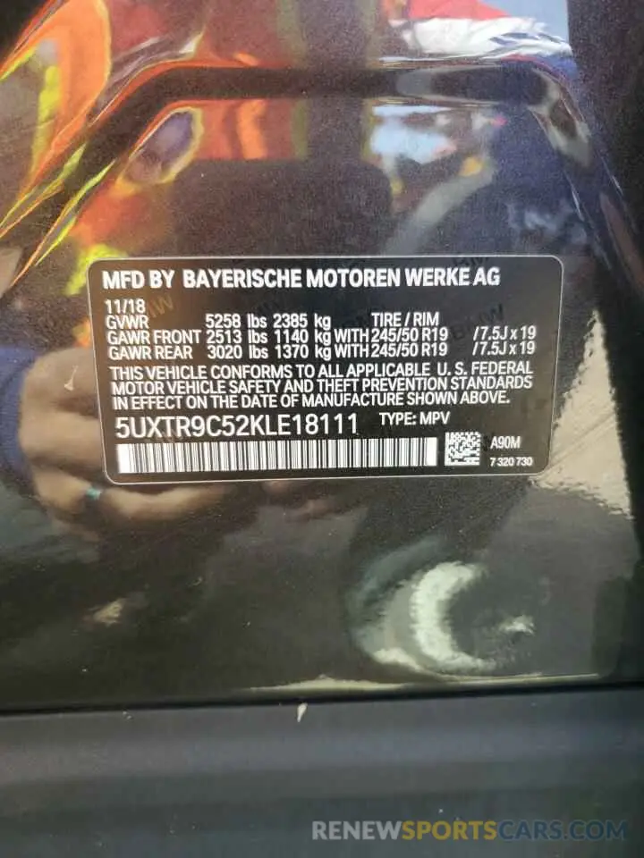 13 Photograph of a damaged car 5UXTR9C52KLE18111 BMW X3 2019