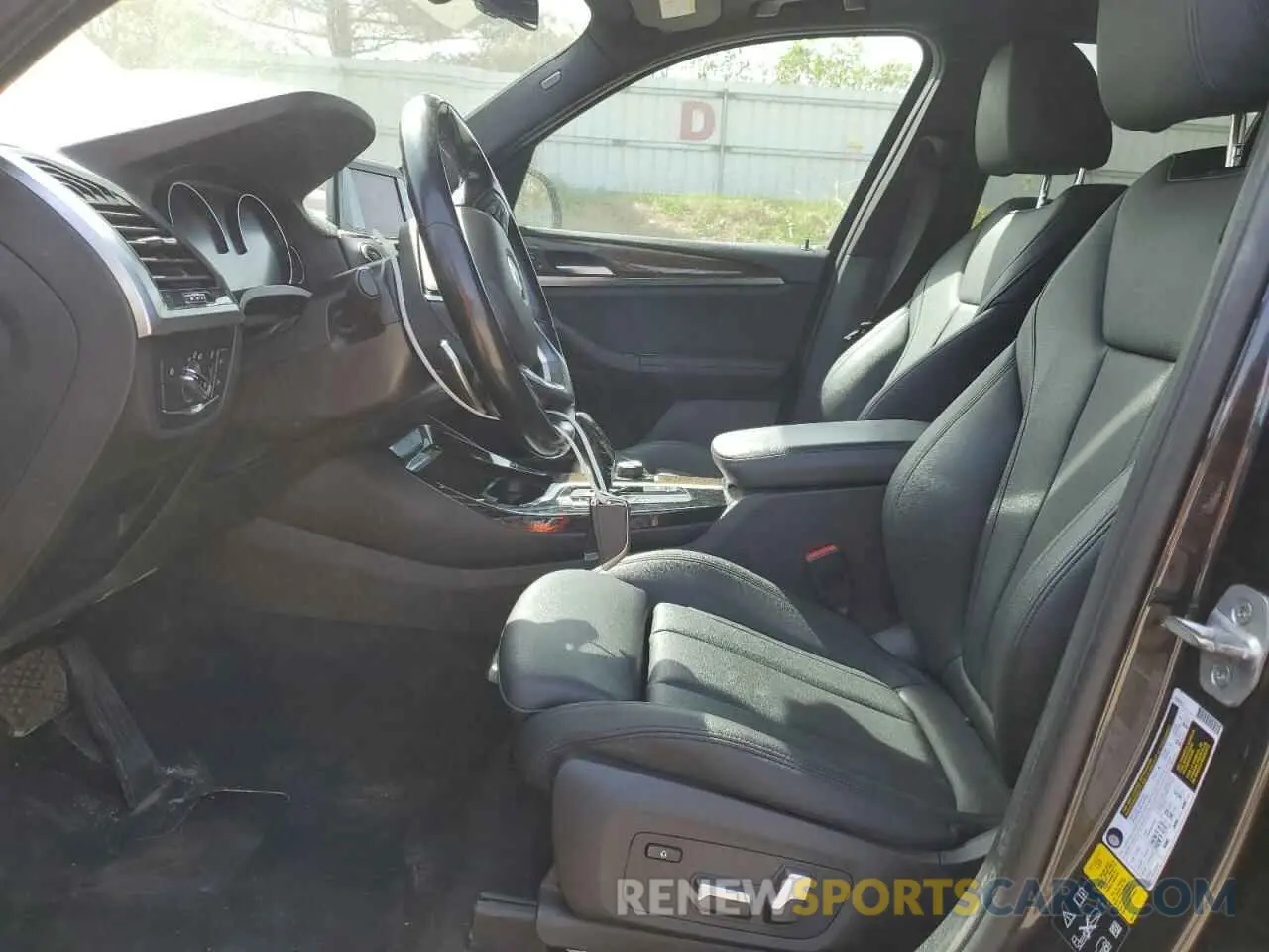 7 Photograph of a damaged car 5UXTR9C52KLE18111 BMW X3 2019