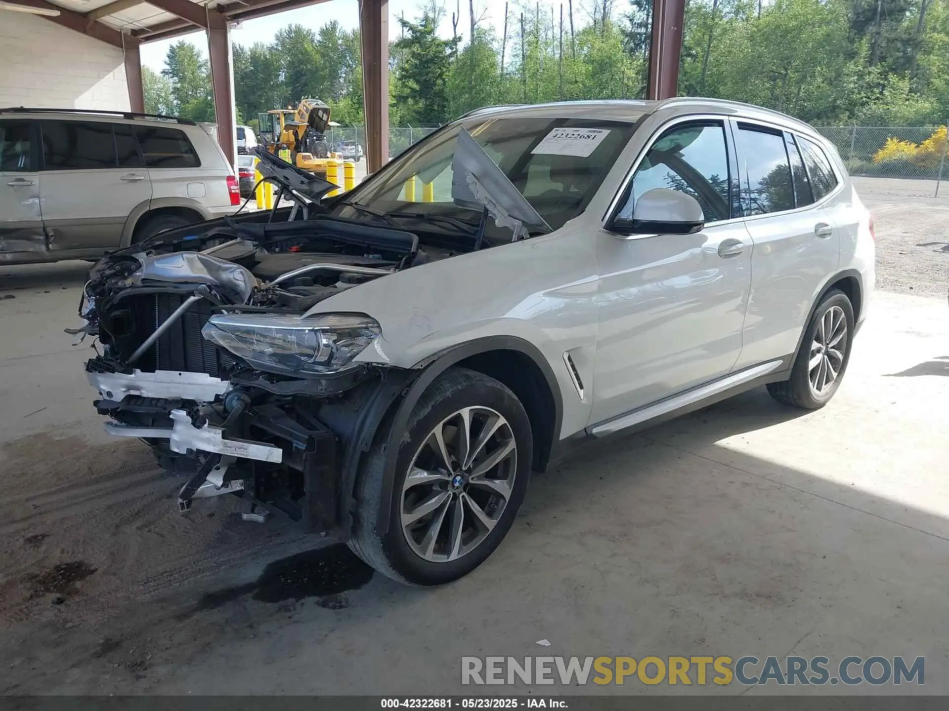 2 Photograph of a damaged car 5UXTR9C52KLP96605 BMW X3 2019
