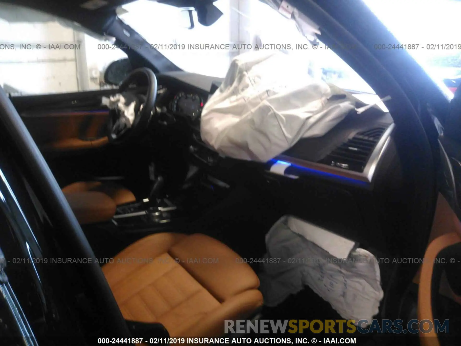 5 Photograph of a damaged car 5UXTR9C54KLD97231 BMW X3 2019