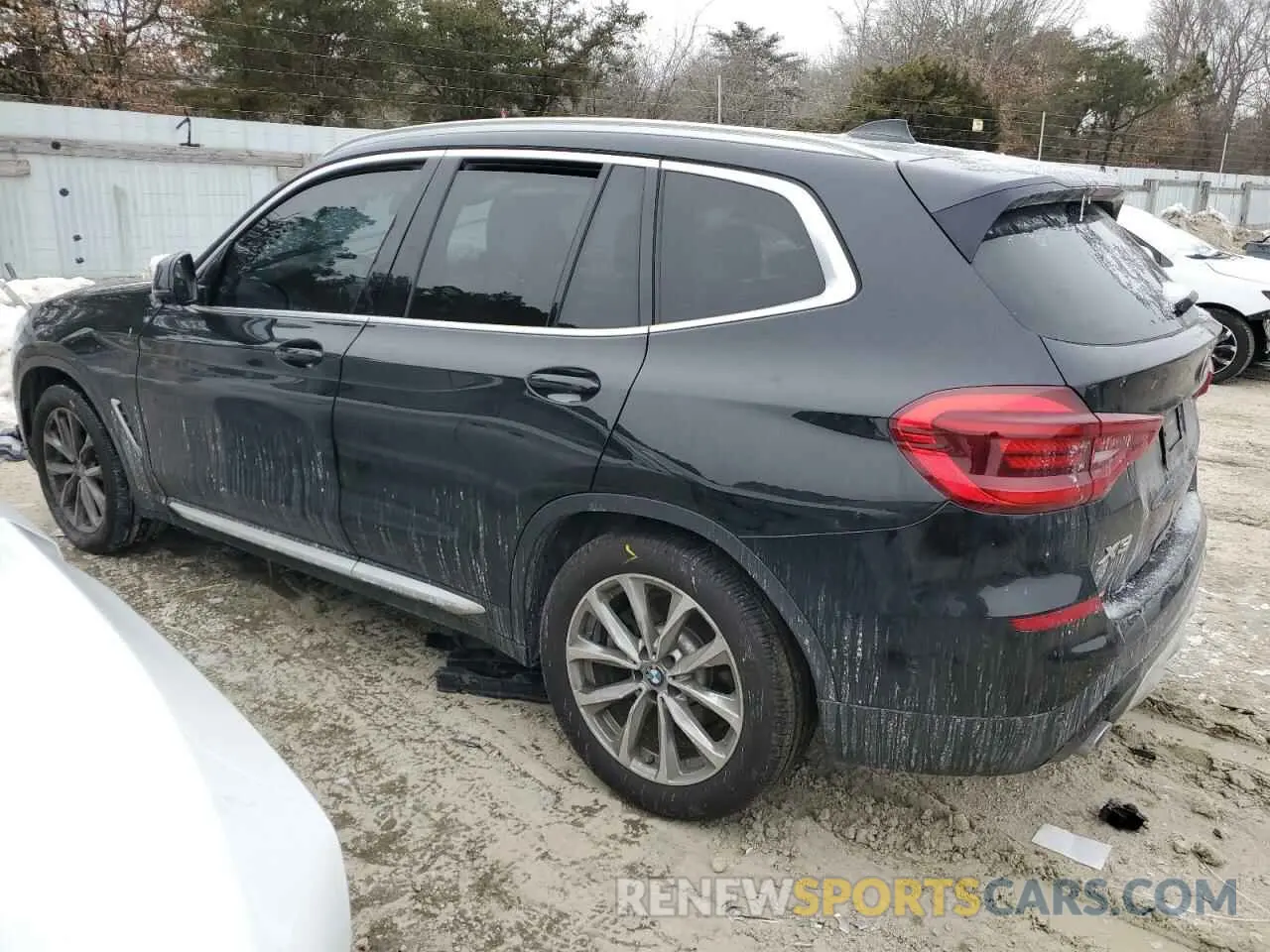 2 Фотография поврежденного автомобиля 5UXTR9C54KLE17011 BMW X3 2019
