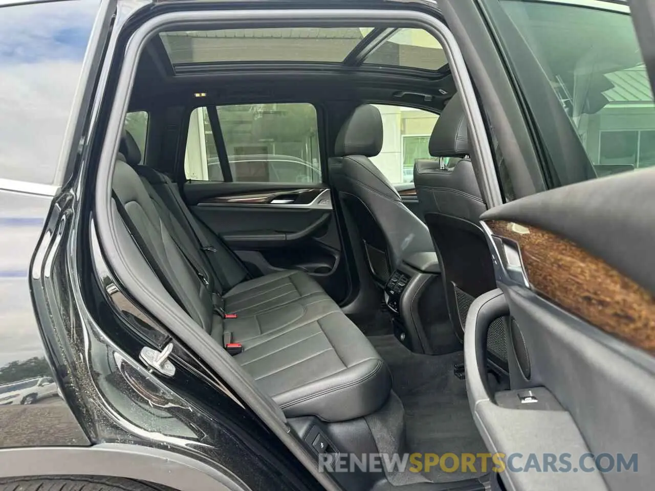 6 Фотография поврежденного автомобиля 5UXTR9C54KLE18434 BMW X3 2019