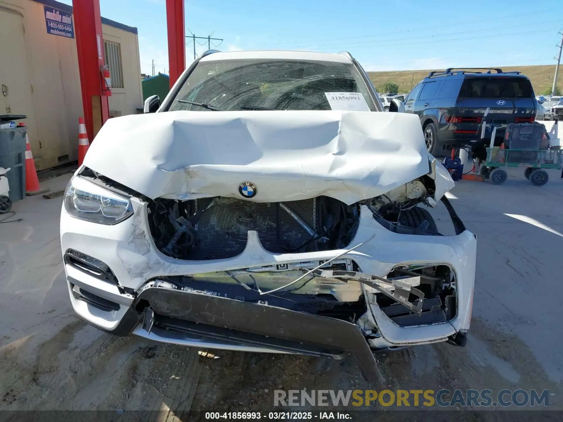 13 Photograph of a damaged car 5UXTR9C54KLE18885 BMW X3 2019