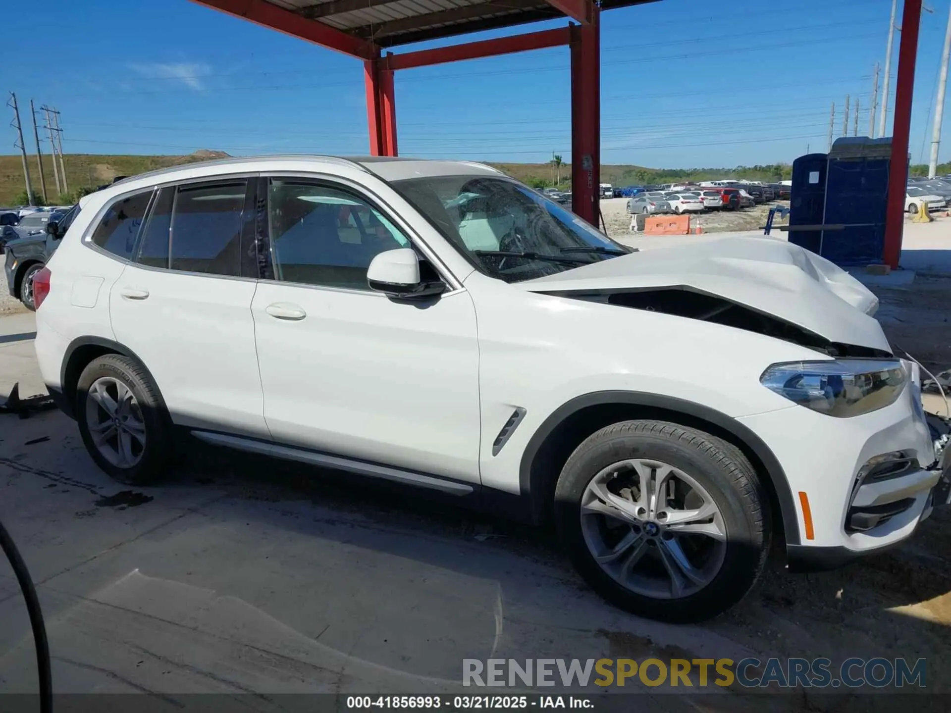 14 Photograph of a damaged car 5UXTR9C54KLE18885 BMW X3 2019