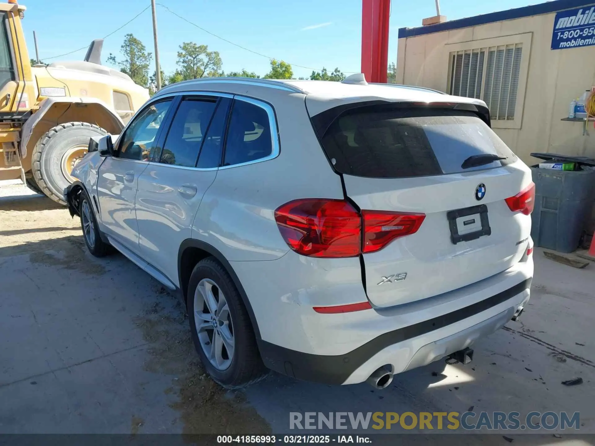 3 Photograph of a damaged car 5UXTR9C54KLE18885 BMW X3 2019