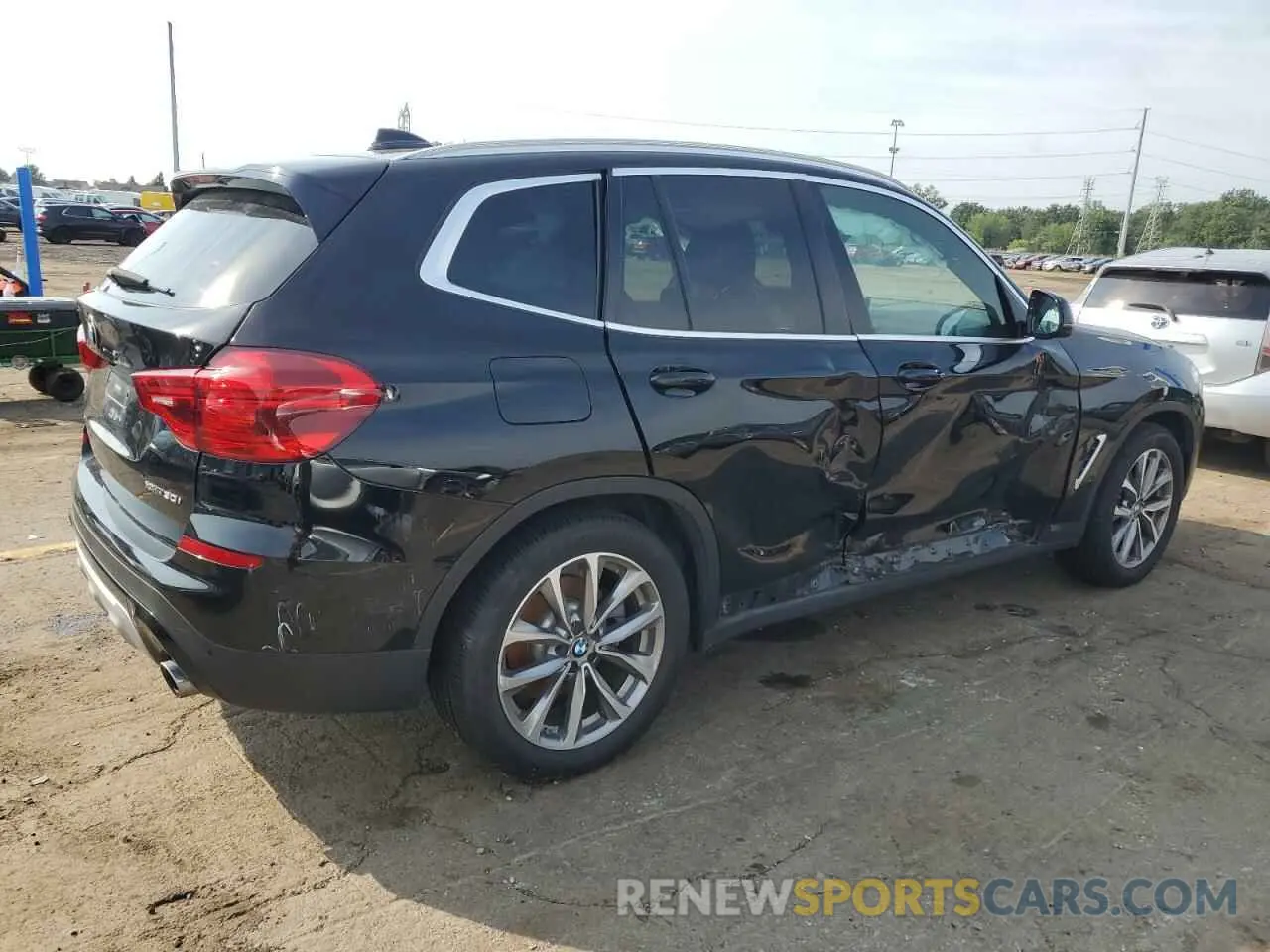 3 Photograph of a damaged car 5UXTR9C54KLP83709 BMW X3 2019