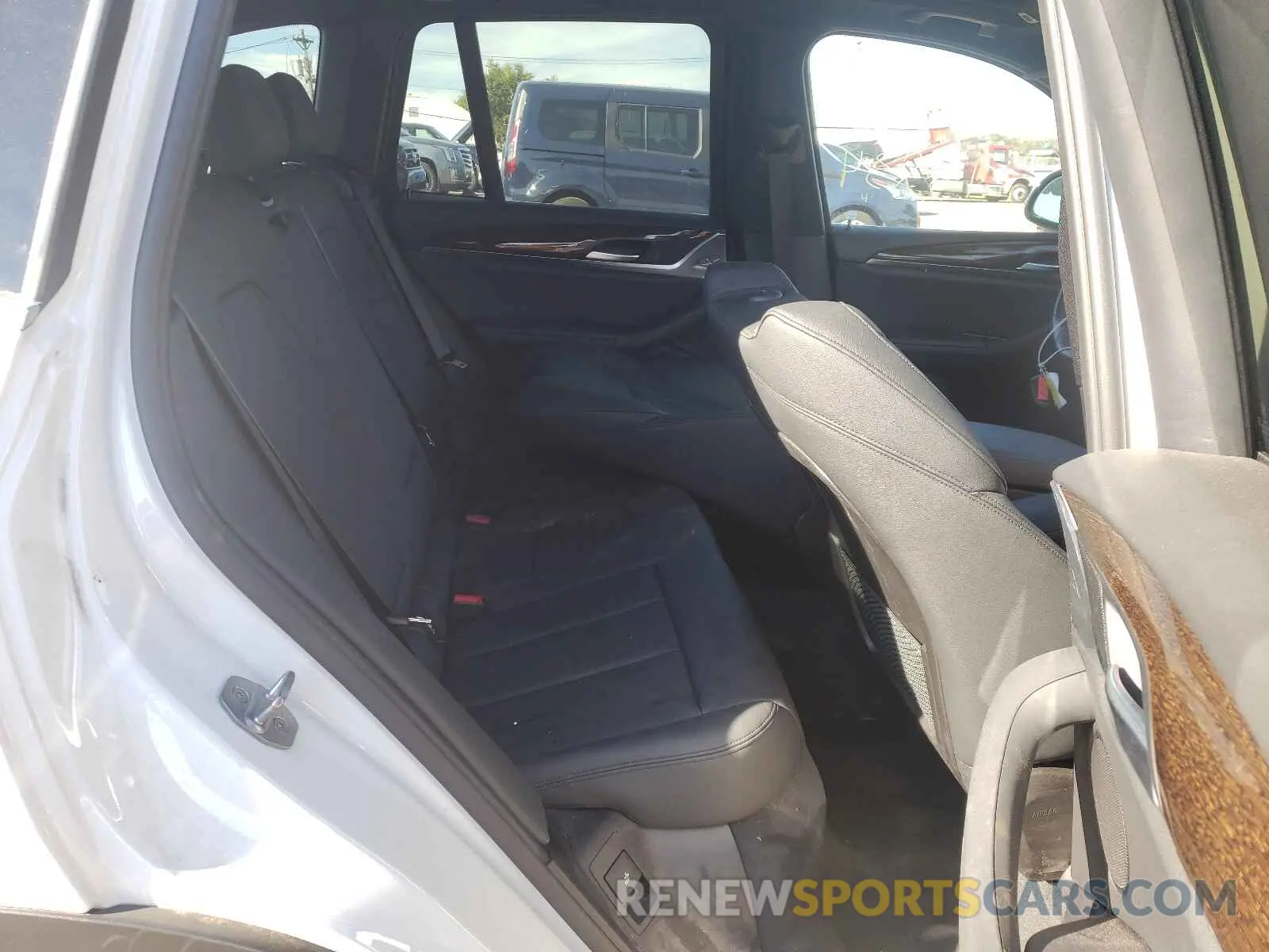 6 Фотография поврежденного автомобиля 5UXTR9C54KLP87162 BMW X3 2019