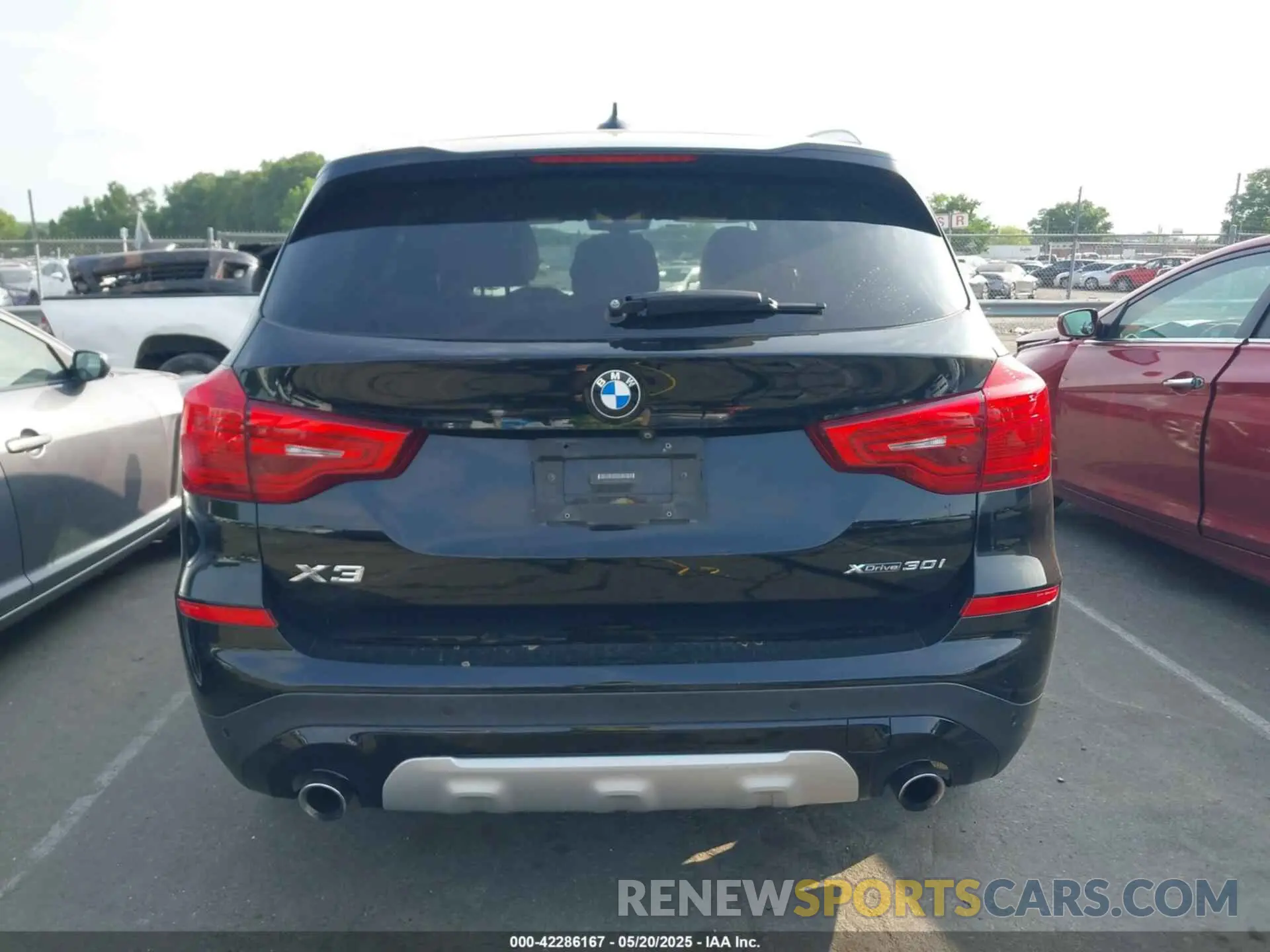 17 Фотография поврежденного автомобиля 5UXTR9C55KLE15302 BMW X3 2019