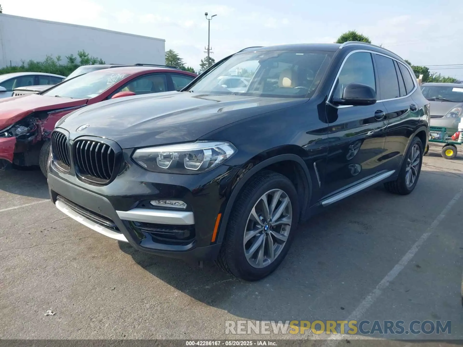 2 Фотография поврежденного автомобиля 5UXTR9C55KLE15302 BMW X3 2019