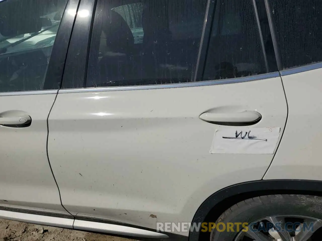 13 Photograph of a damaged car 5UXTR9C55KLP80835 BMW X3 2019
