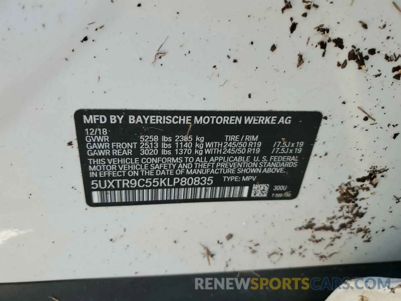 14 Photograph of a damaged car 5UXTR9C55KLP80835 BMW X3 2019
