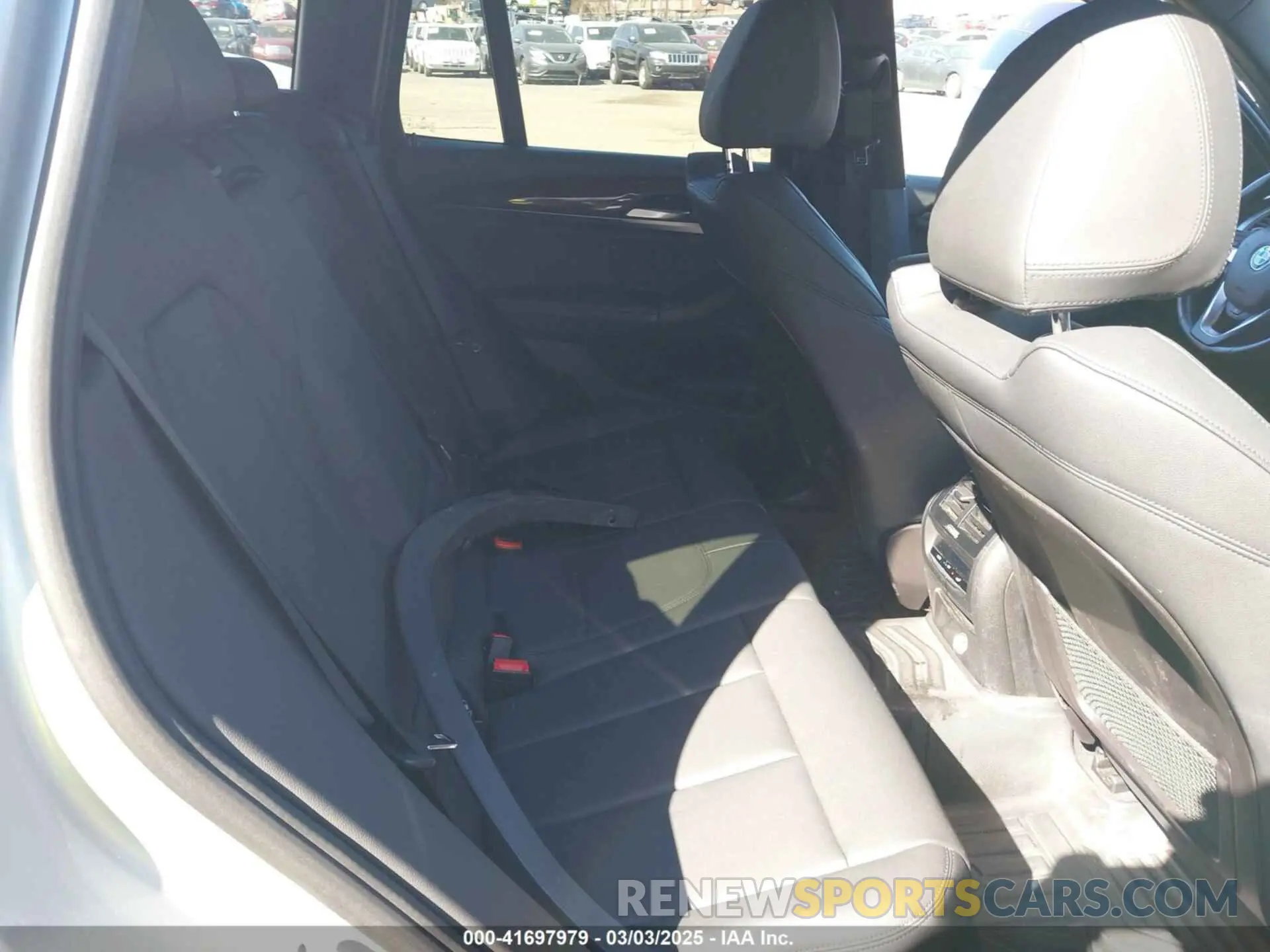 8 Фотография поврежденного автомобиля 5UXTR9C55KLP84948 BMW X3 2019