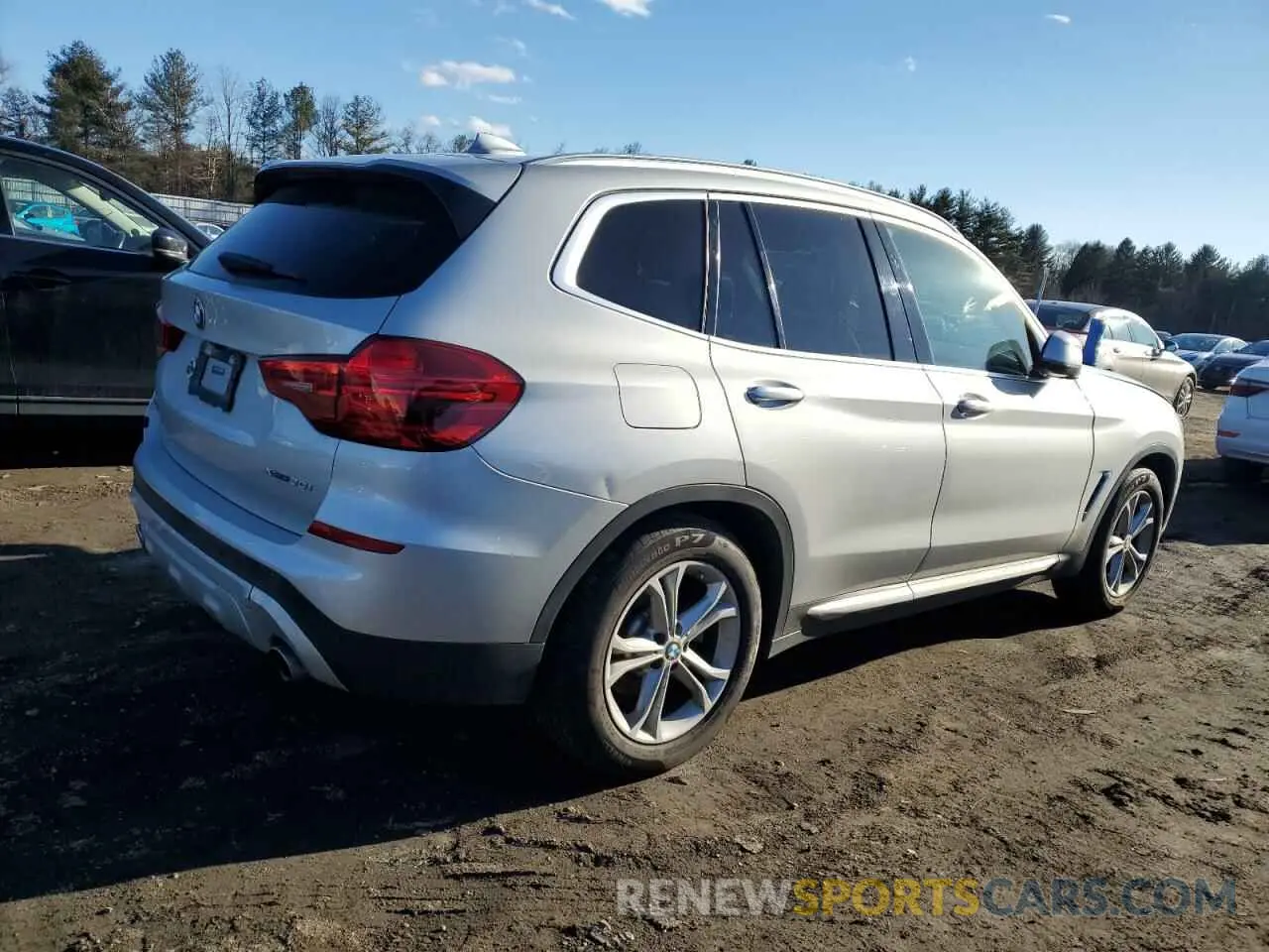 3 Photograph of a damaged car 5UXTR9C55KLR05347 BMW X3 2019