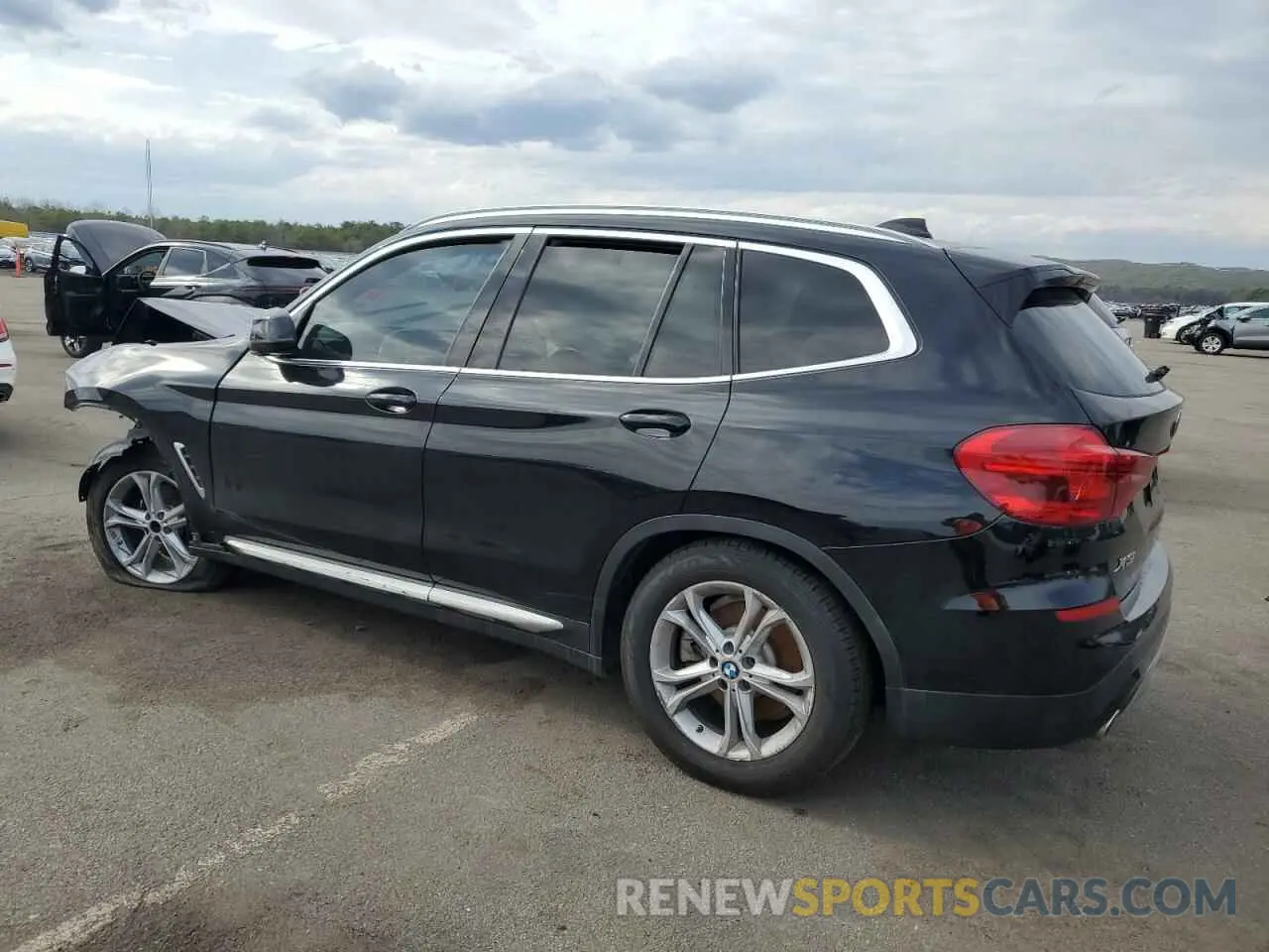2 Фотография поврежденного автомобиля 5UXTR9C56KLD91088 BMW X3 2019
