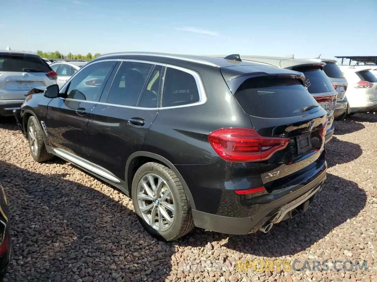 2 Фотография поврежденного автомобиля 5UXTR9C56KLD97800 BMW X3 2019