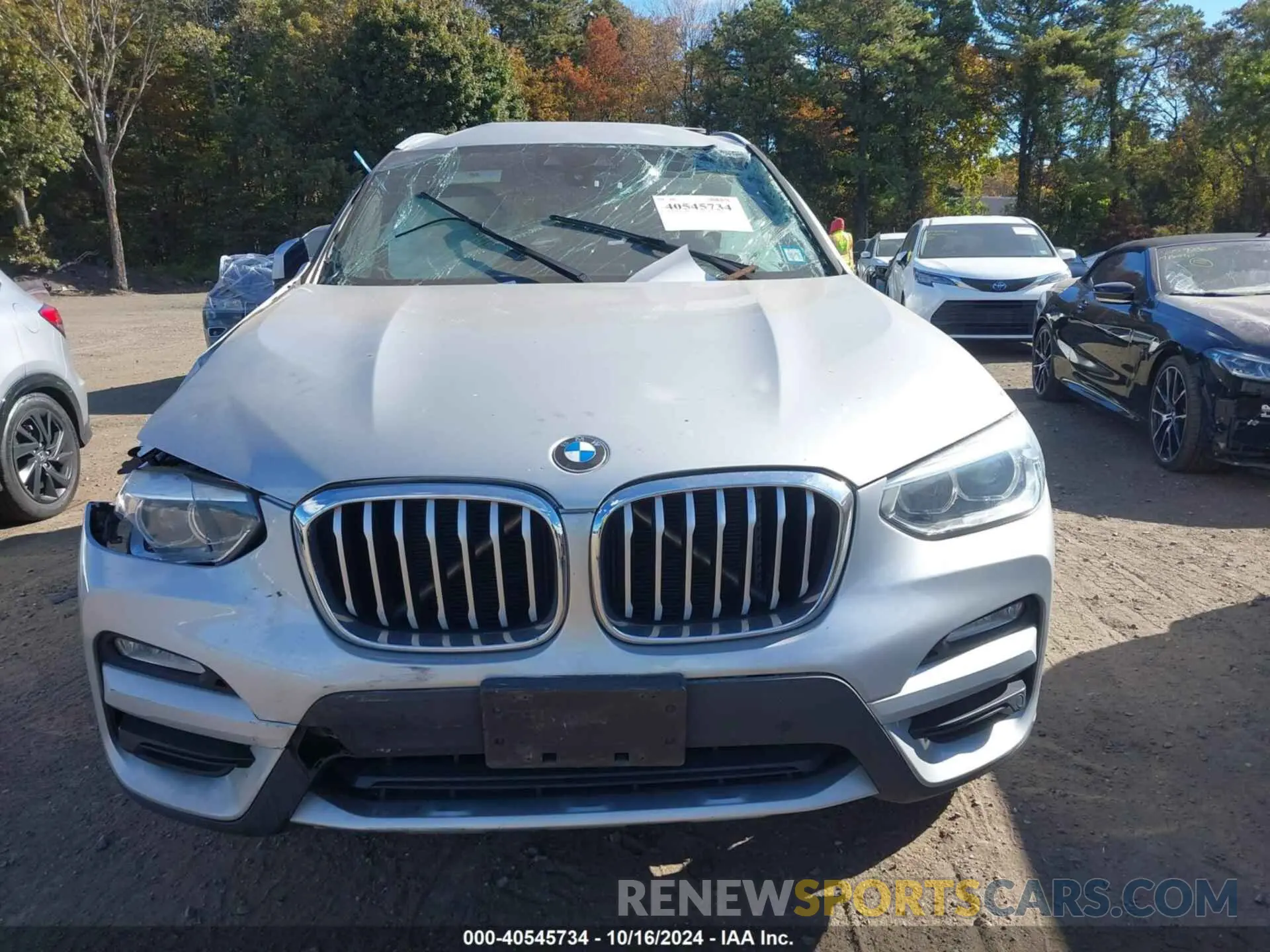12 Photograph of a damaged car 5UXTR9C56KLE12778 BMW X3 2019