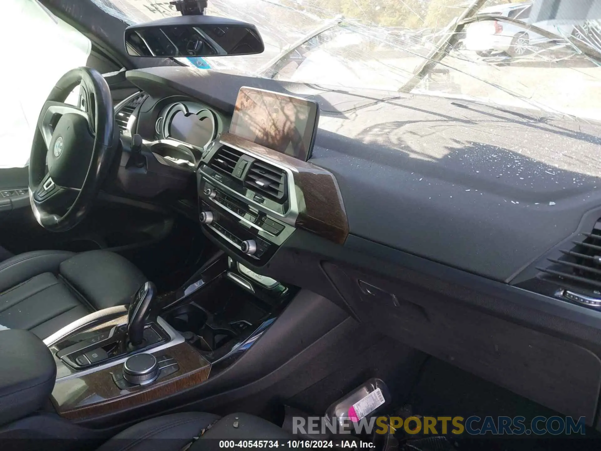 5 Photograph of a damaged car 5UXTR9C56KLE12778 BMW X3 2019