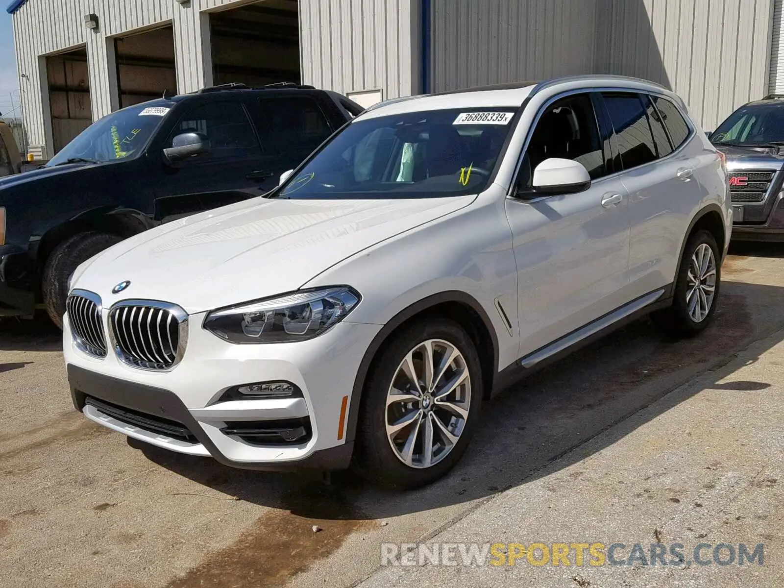 2 Photograph of a damaged car 5UXTR9C56KLE15650 BMW X3 2019