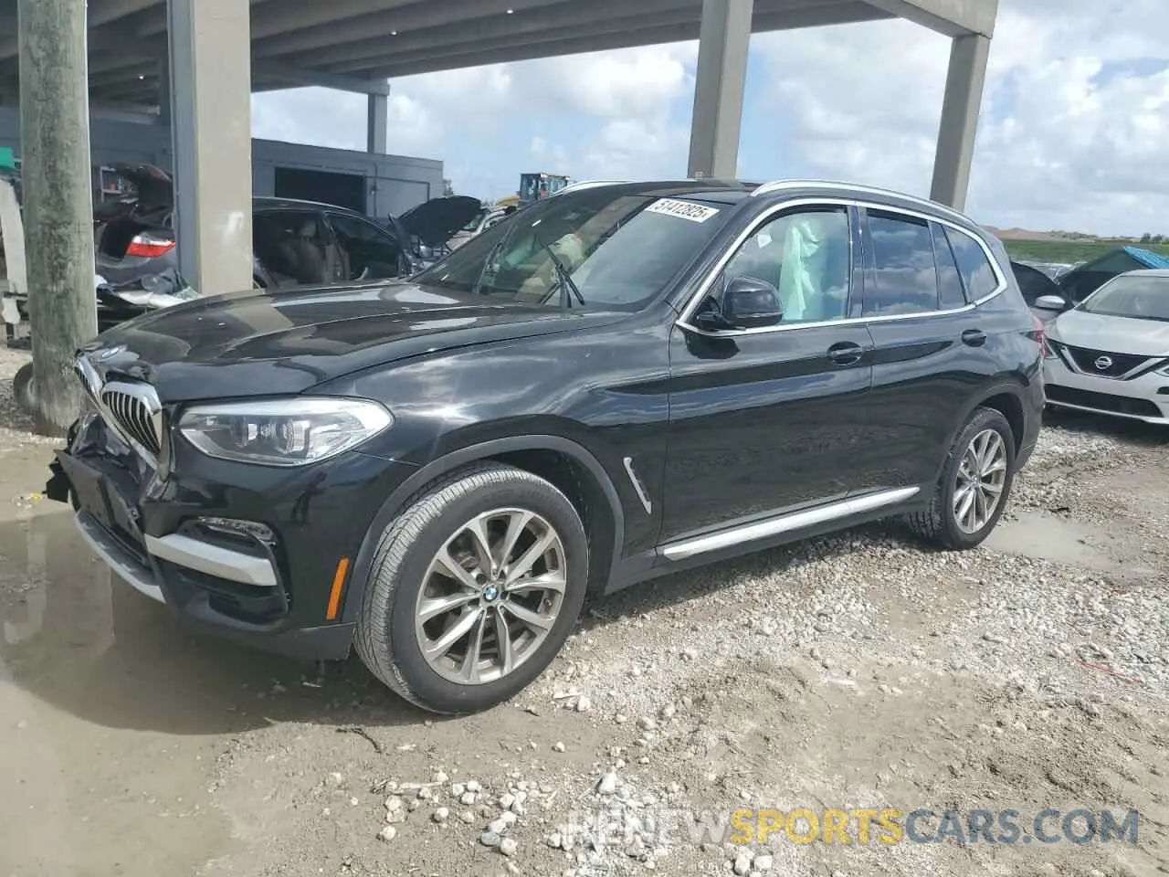 1 Фотография поврежденного автомобиля 5UXTR9C56KLP92122 BMW X3 2019