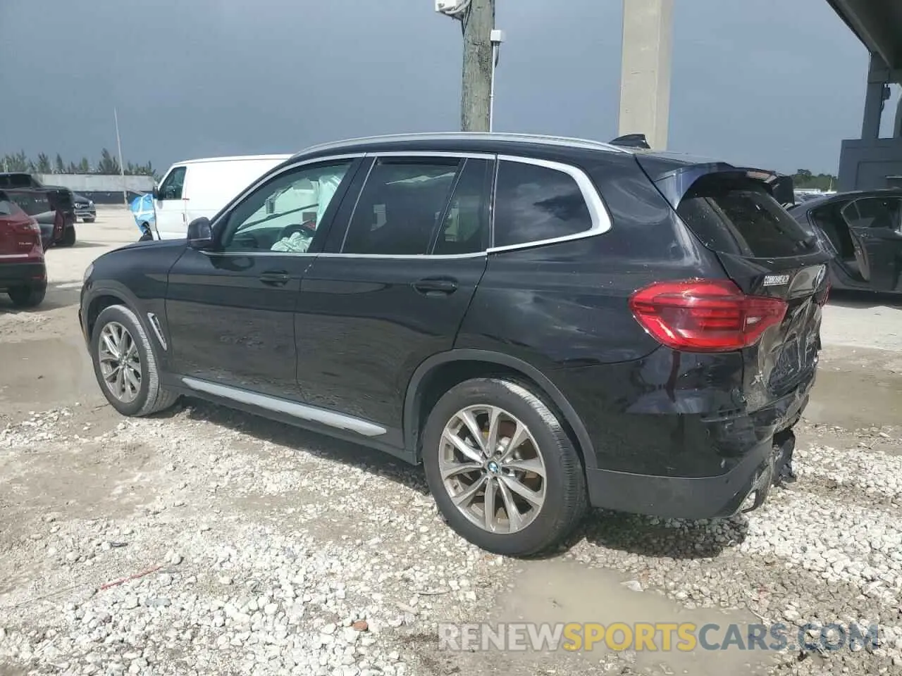 2 Фотография поврежденного автомобиля 5UXTR9C56KLP92122 BMW X3 2019