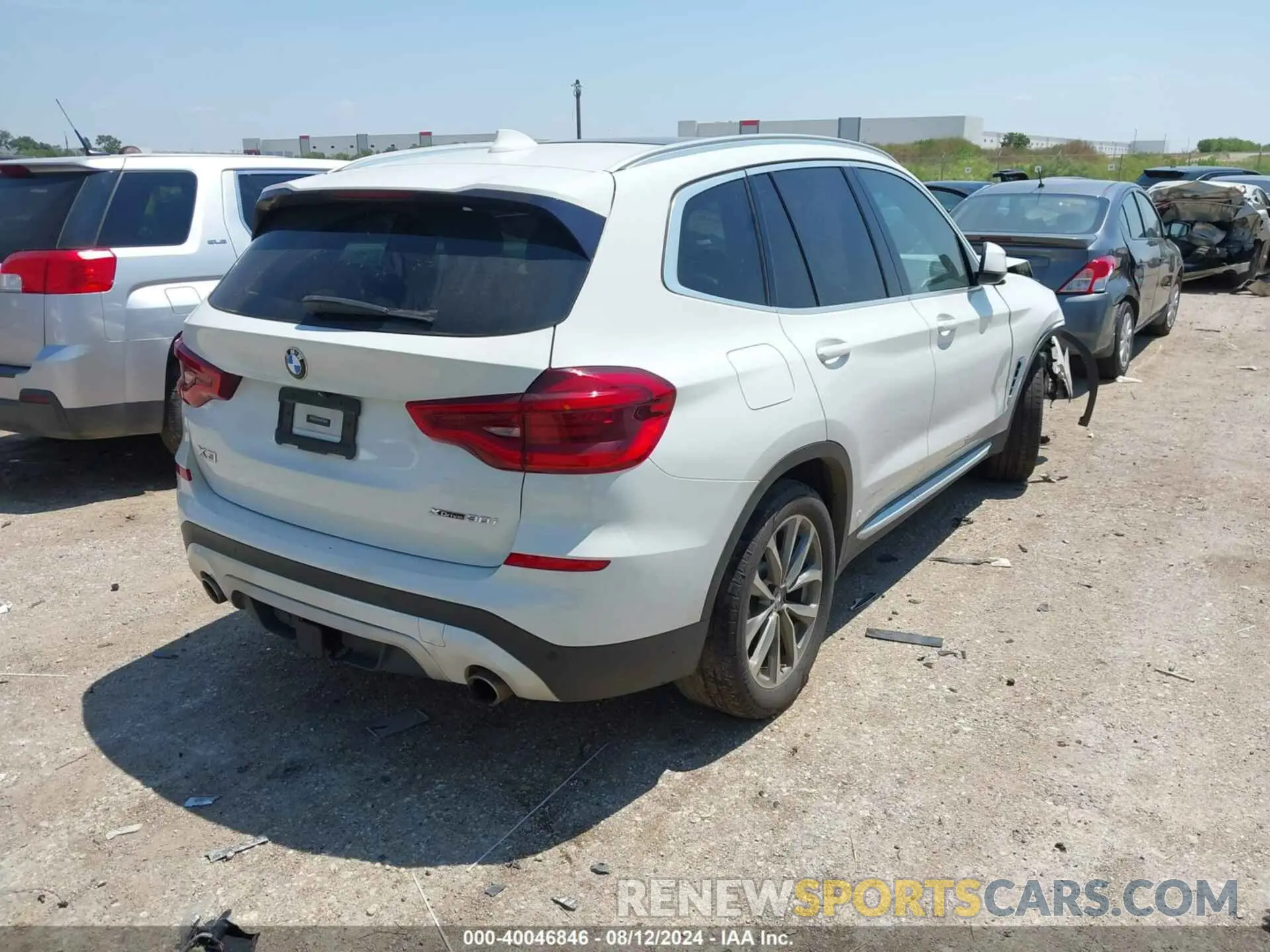 4 Photograph of a damaged car 5UXTR9C56KLR03574 BMW X3 2019