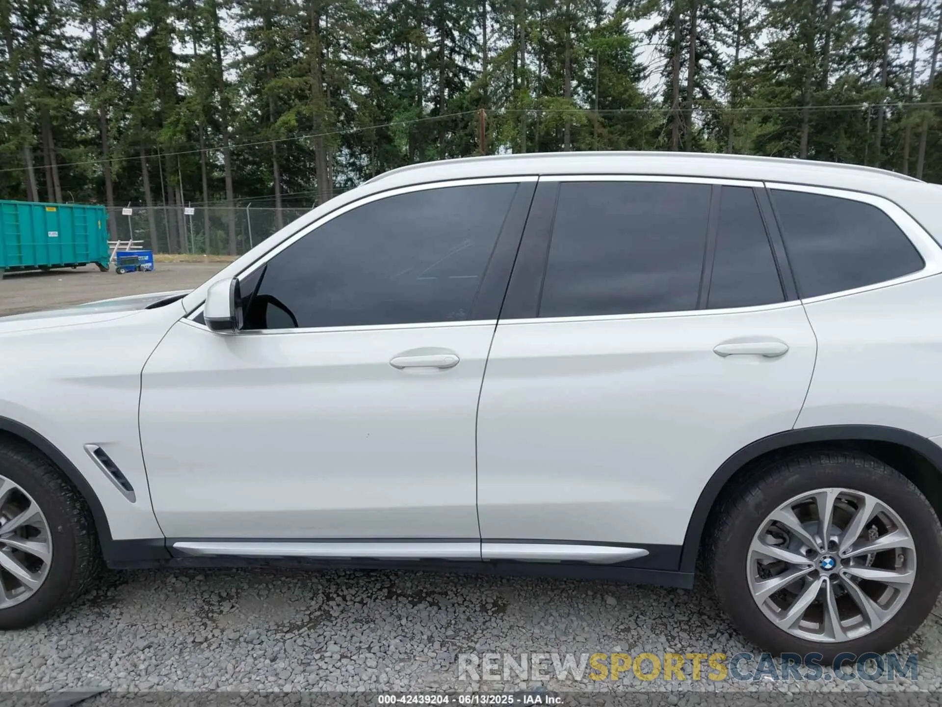 14 Фотография поврежденного автомобиля 5UXTR9C56KLR08208 BMW X3 2019