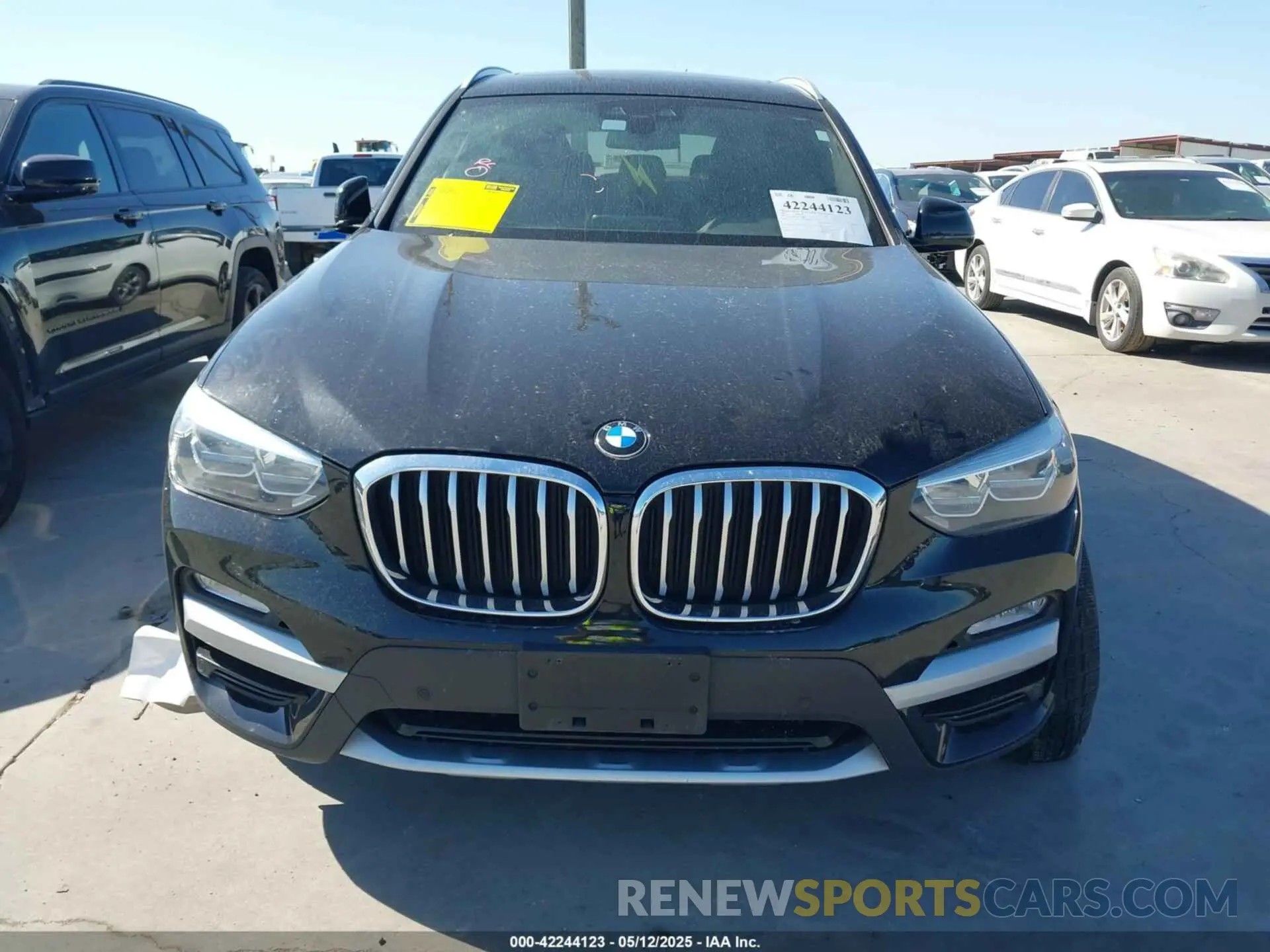 12 Фотография поврежденного автомобиля 5UXTR9C57KLD94095 BMW X3 2019