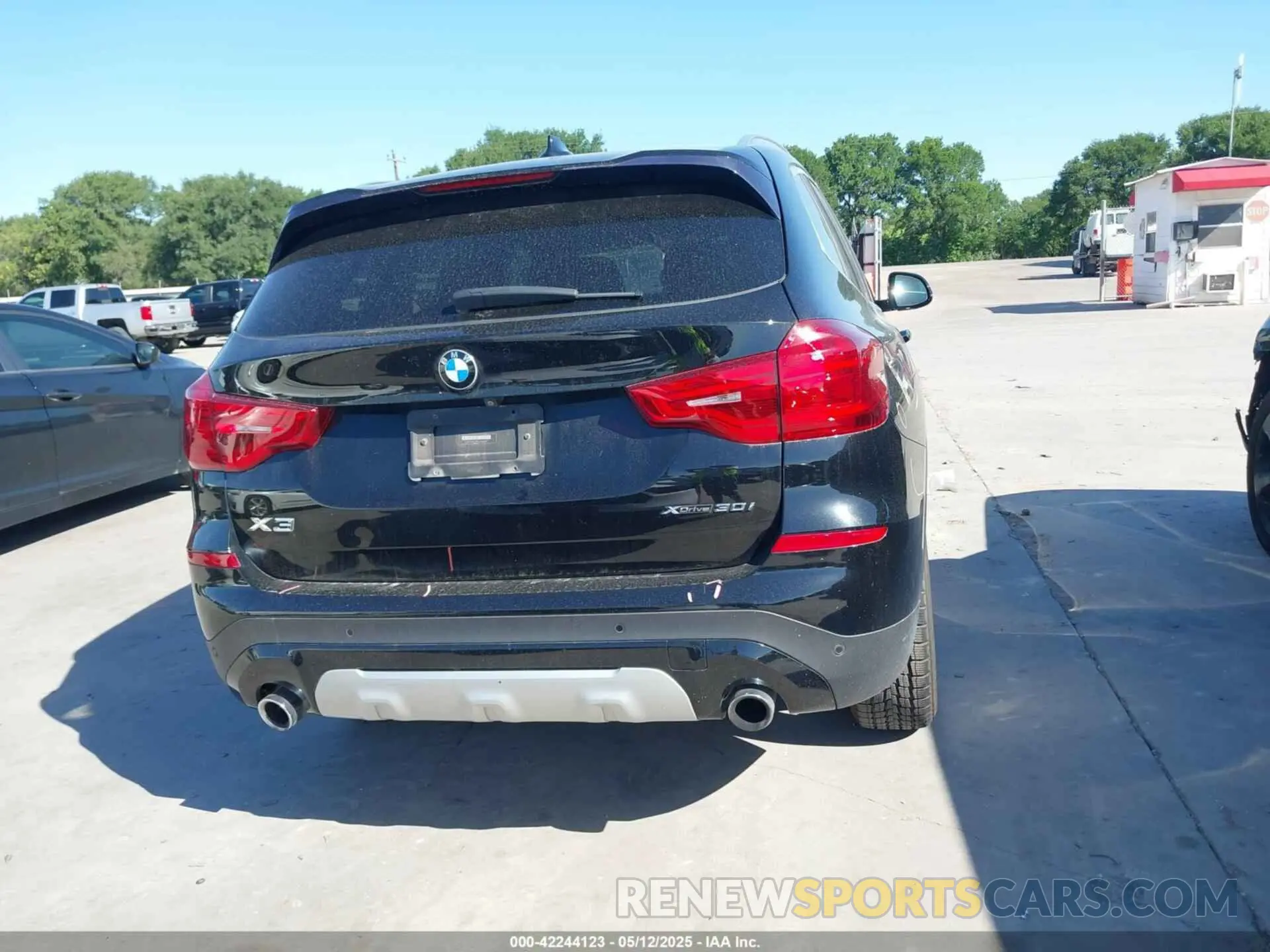 16 Фотография поврежденного автомобиля 5UXTR9C57KLD94095 BMW X3 2019