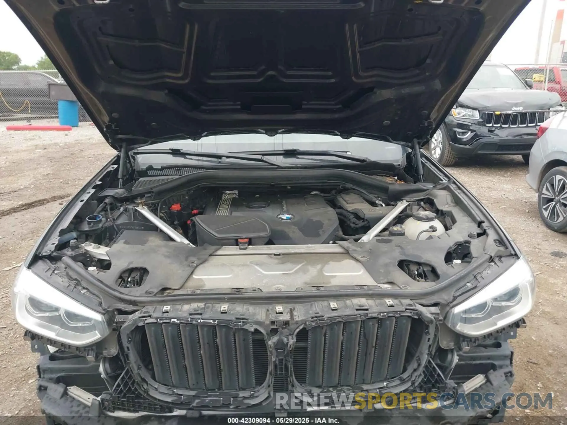 10 Фотография поврежденного автомобиля 5UXTR9C57KLD96770 BMW X3 2019