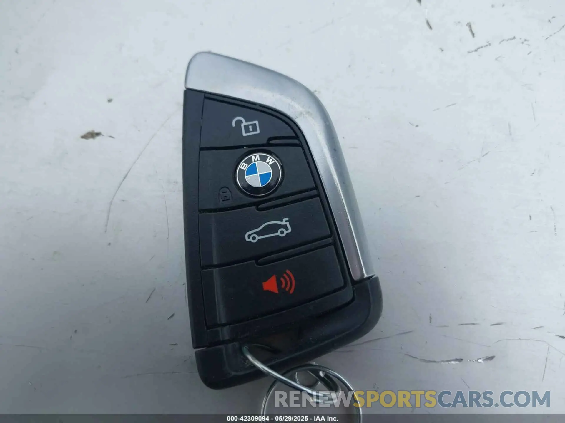 11 Фотография поврежденного автомобиля 5UXTR9C57KLD96770 BMW X3 2019