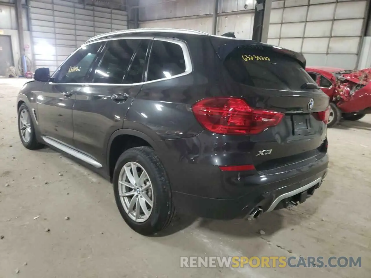 3 Photograph of a damaged car 5UXTR9C57KLD98020 BMW X3 2019