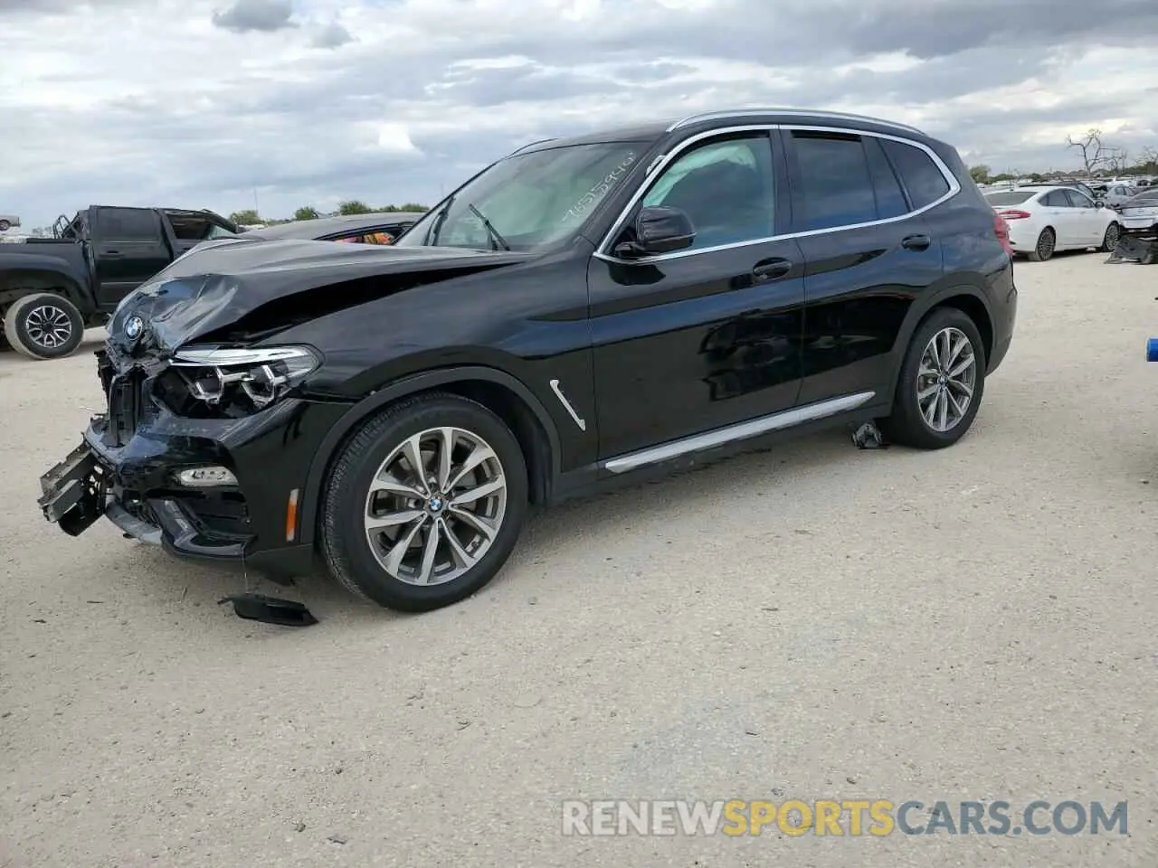 1 Photograph of a damaged car 5UXTR9C57KLE14152 BMW X3 2019