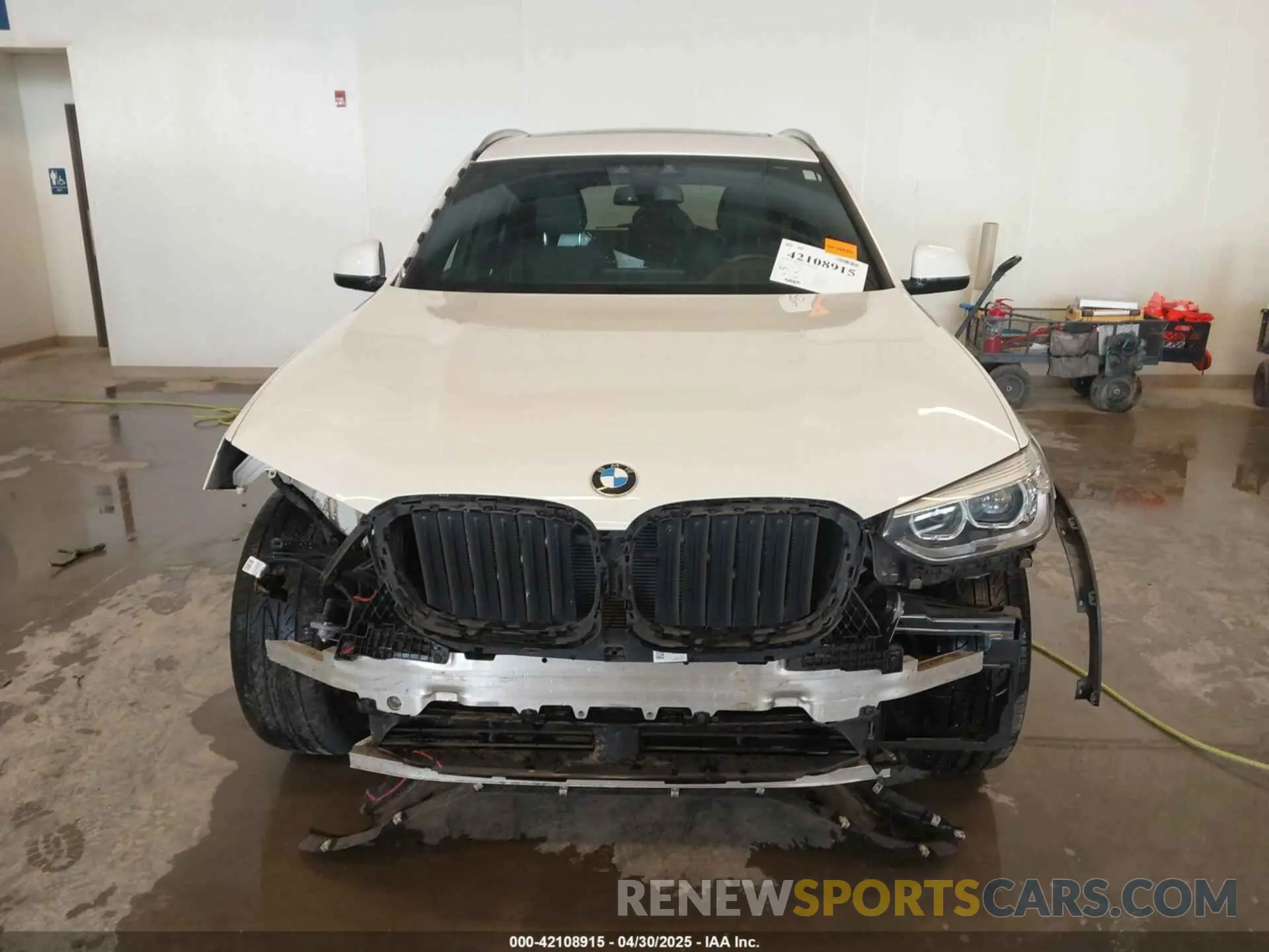 13 Photograph of a damaged car 5UXTR9C57KLP85888 BMW X3 2019