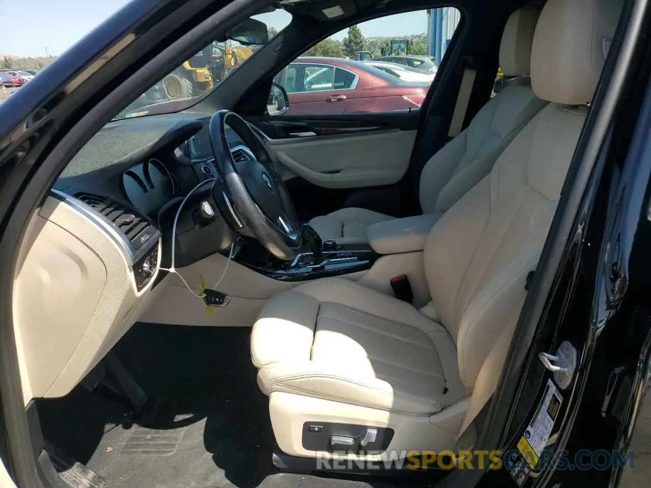 7 Photograph of a damaged car 5UXTR9C57KLP93604 BMW X3 2019
