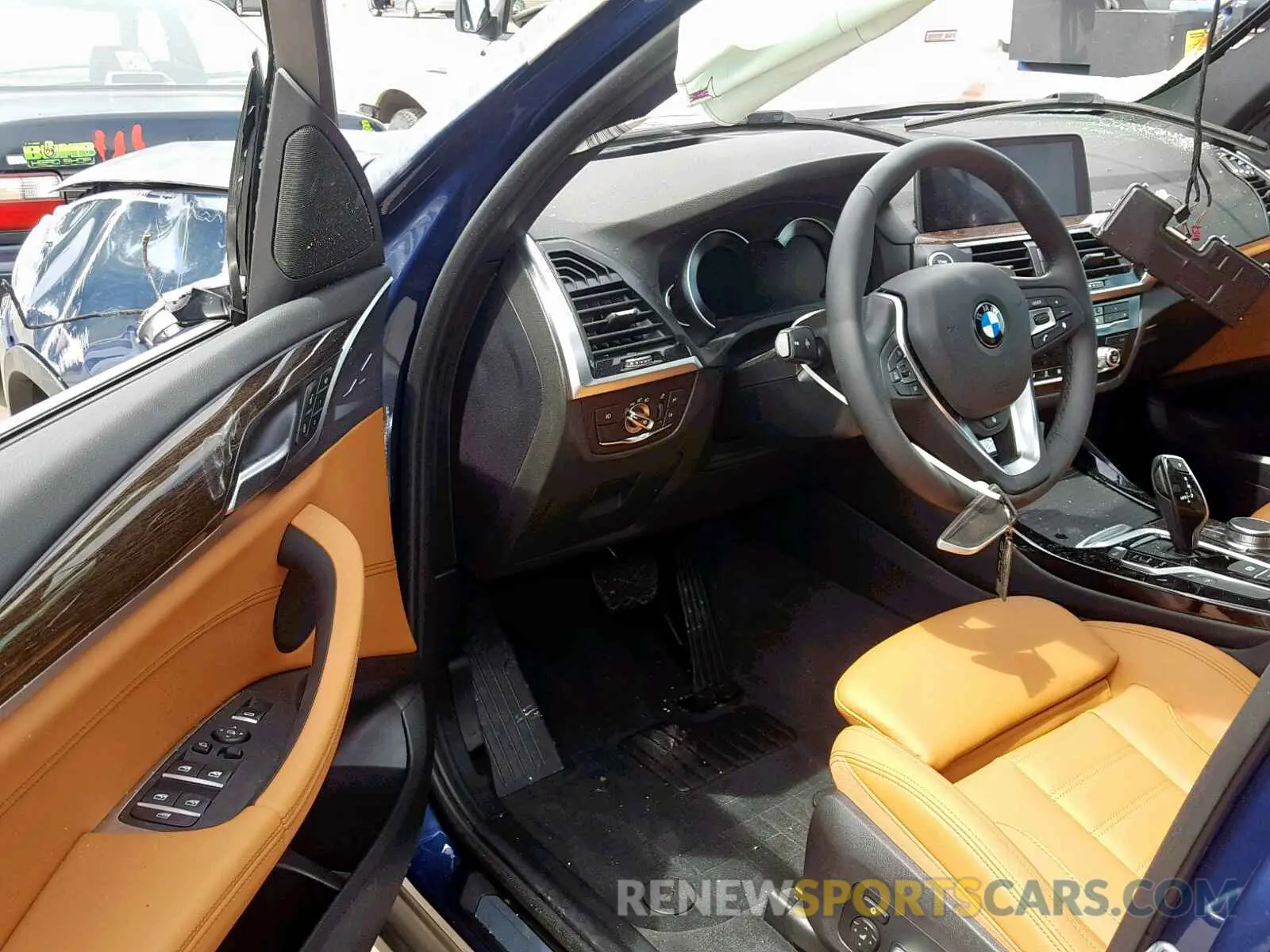 9 Photograph of a damaged car 5UXTR9C57KLR04085 BMW X3 2019