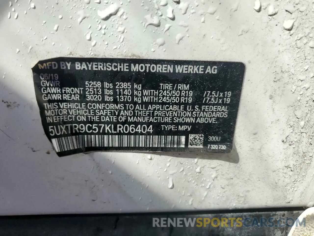 13 Photograph of a damaged car 5UXTR9C57KLR06404 BMW X3 2019