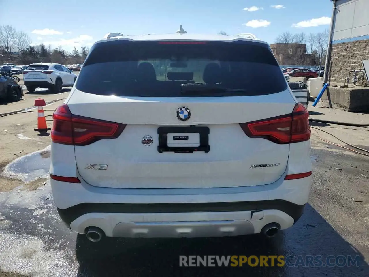 6 Photograph of a damaged car 5UXTR9C57KLR06404 BMW X3 2019