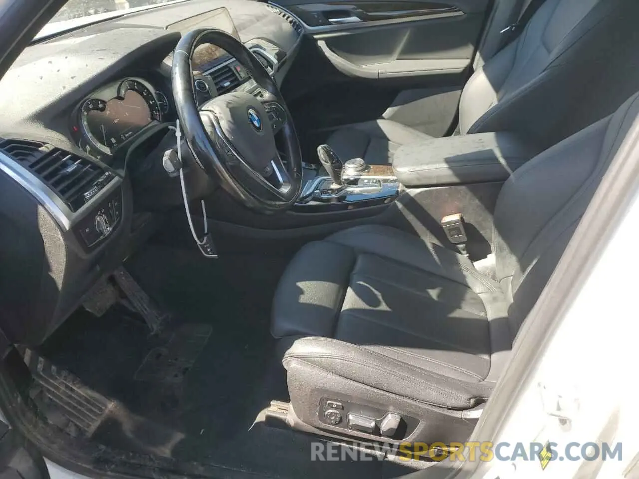 7 Photograph of a damaged car 5UXTR9C57KLR06404 BMW X3 2019