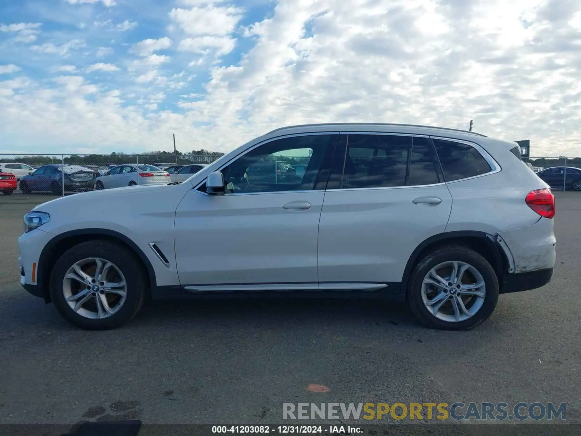 14 Фотография поврежденного автомобиля 5UXTR9C58KLE17058 BMW X3 2019