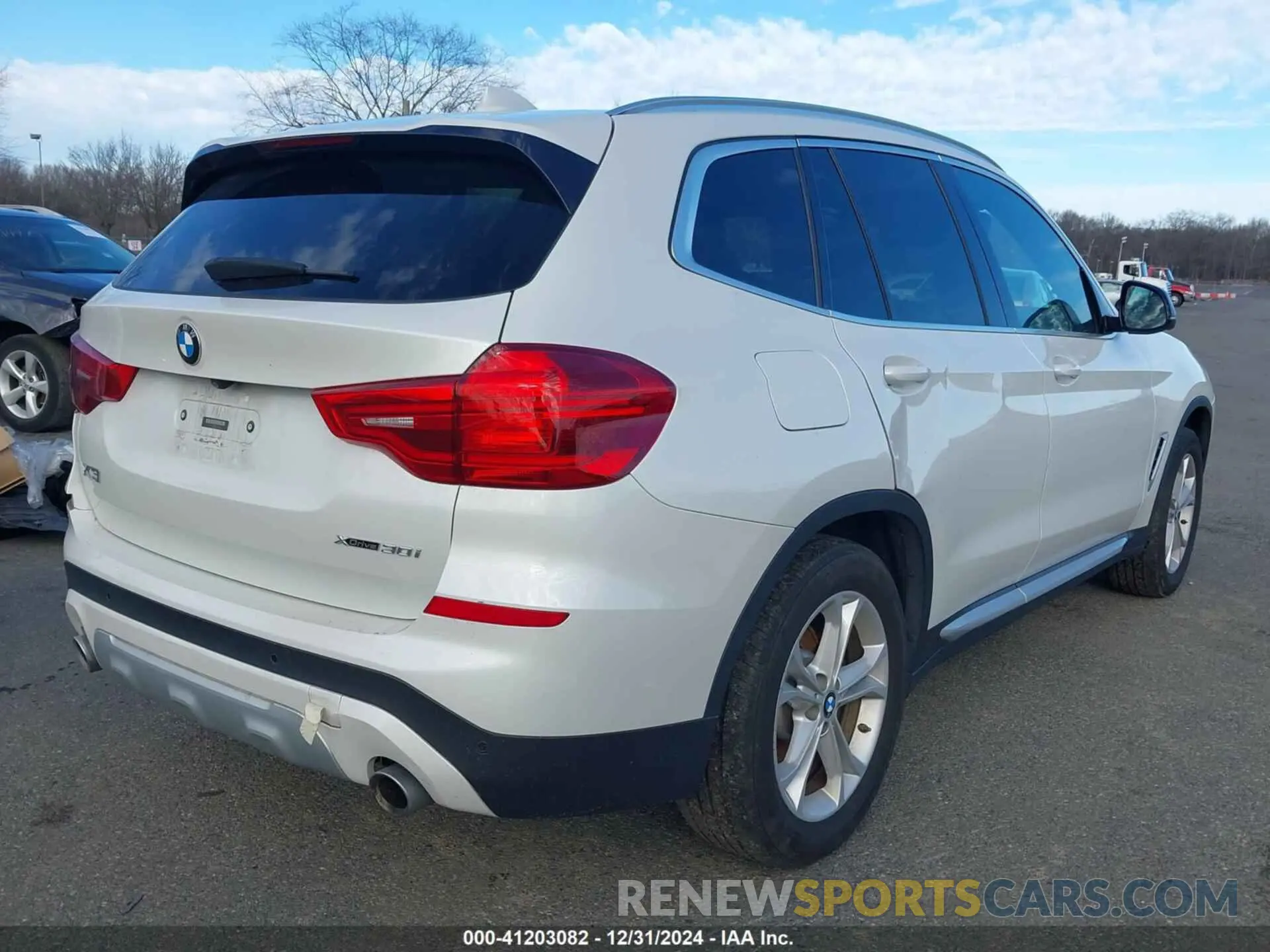 4 Фотография поврежденного автомобиля 5UXTR9C58KLE17058 BMW X3 2019